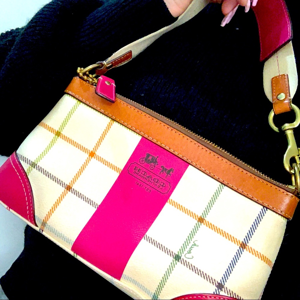 <COACH> mini purse.